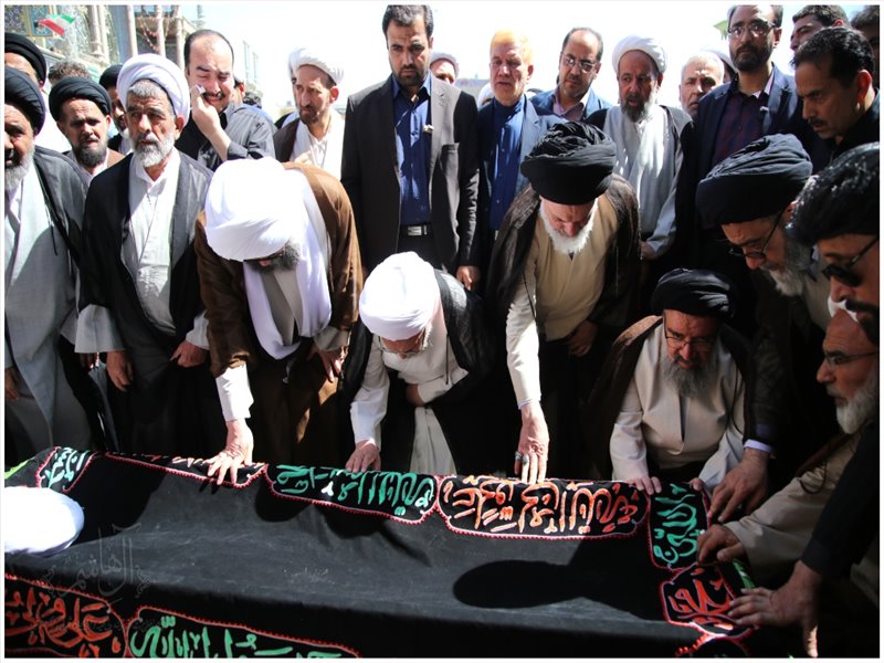 مراسم تشییع آیت‌الله دوزدوزانی برگزار شد