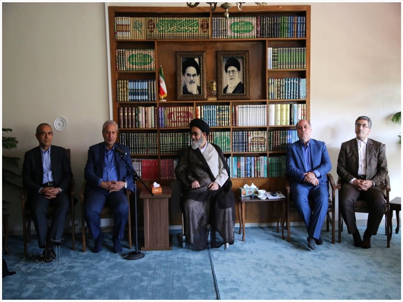 دیدار دکتر ربیعی با حجت‌الاسلام و‌المسلمین آل‌هاشم