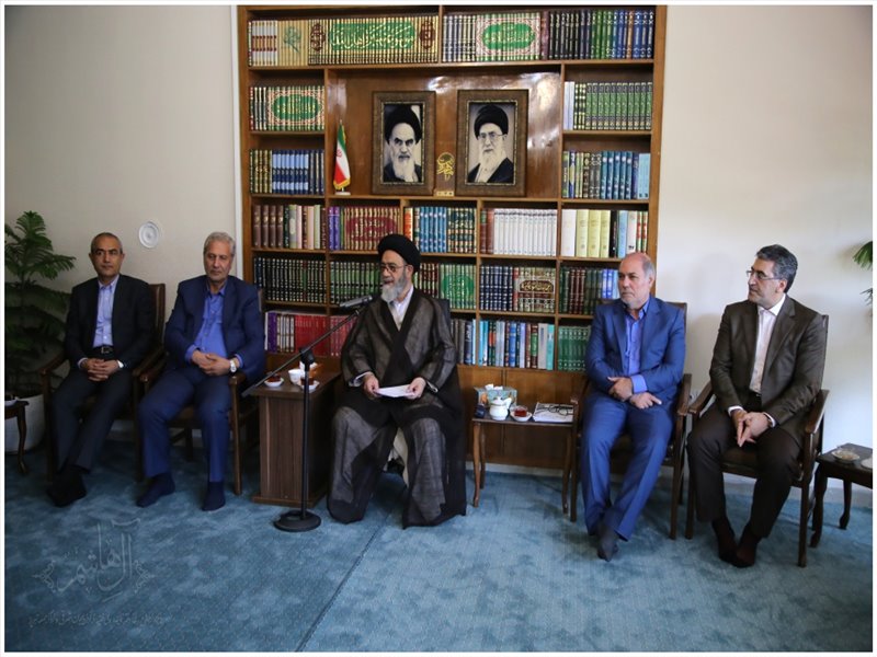 دیدار دکتر ربیعی با حجت‌الاسلام و‌المسلمین آل‌هاشم