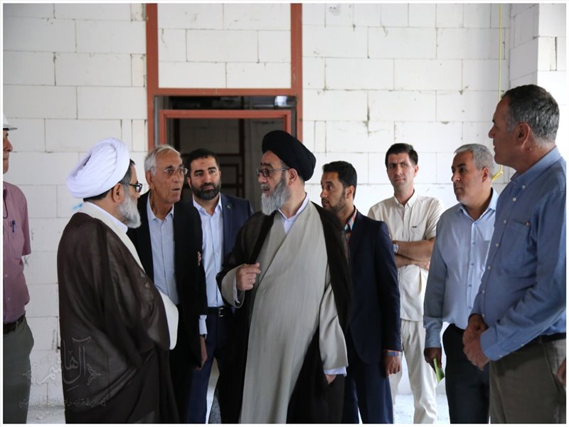 بازدید نماینده ولی فقیه از بزرگترین بیمارستان در حال ساخت فوق تخصصی کودکان