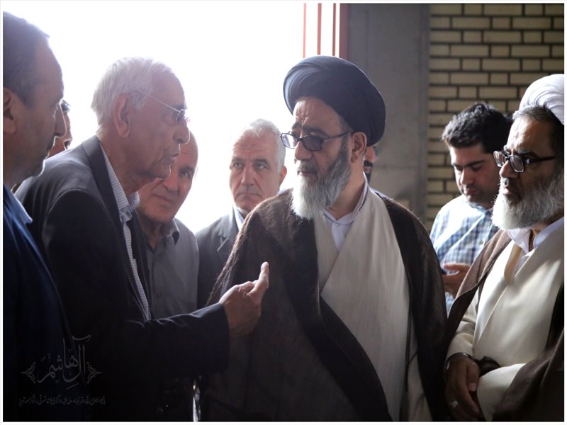 بازدید نماینده ولی فقیه از بزرگترین بیمارستان در حال ساخت فوق تخصصی کودکان