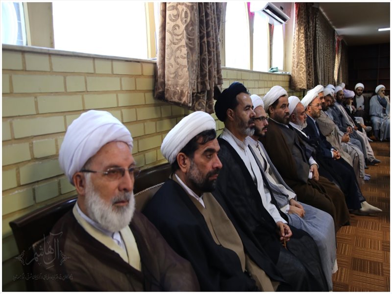 مراسم پرفیض زیارت عاشورا با حضور علما و روحانیون