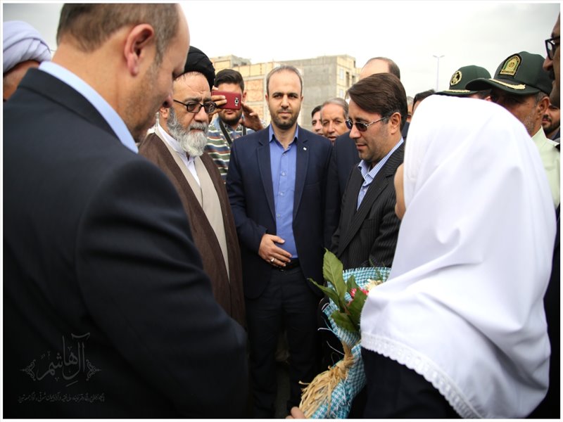 مراسم تکریم و معارفه امام جمعه شهرستان ورزقان