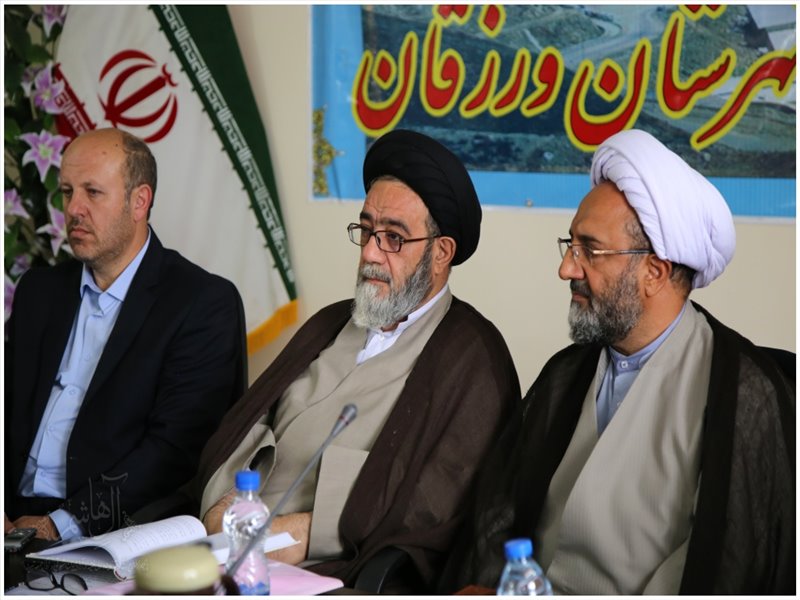مراسم تکریم و معارفه امام جمعه شهرستان ورزقان