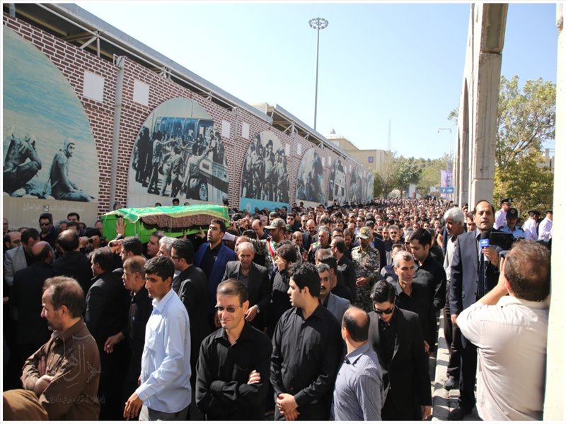 مراسم تشییع مرحوم سید رضا مقیمی اصل در تبریز