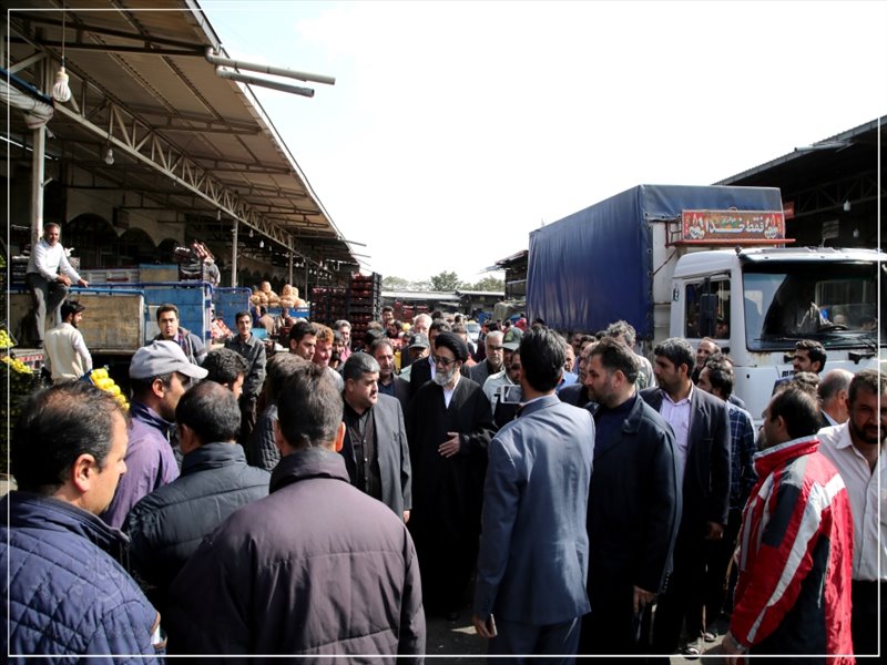 بازدید حجت الاسلام والمسلمین آل هاشم از میدان میوه و تره بار تبریز