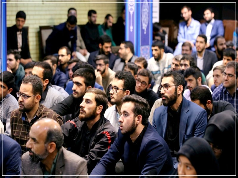دیدار دانشجویان بسیجی با نماینده ولی فقیه در استان