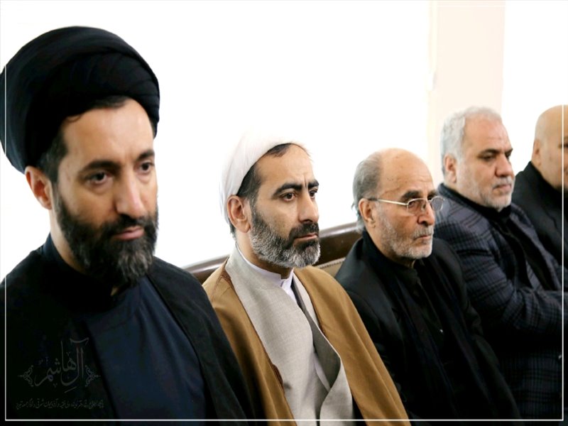 برگزاری نشست یاوران اربعین در بیت امام جمعه تبریز