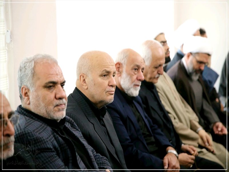 برگزاری نشست یاوران اربعین در بیت امام جمعه تبریز