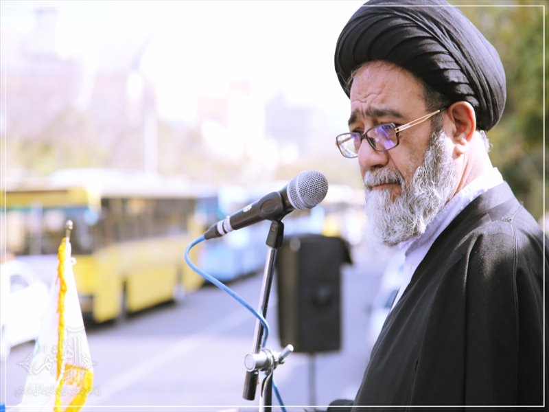 مراسم بدرقه کاروان شهدای شرکت واحد اتوبوسرانی شهرداری تبریز
