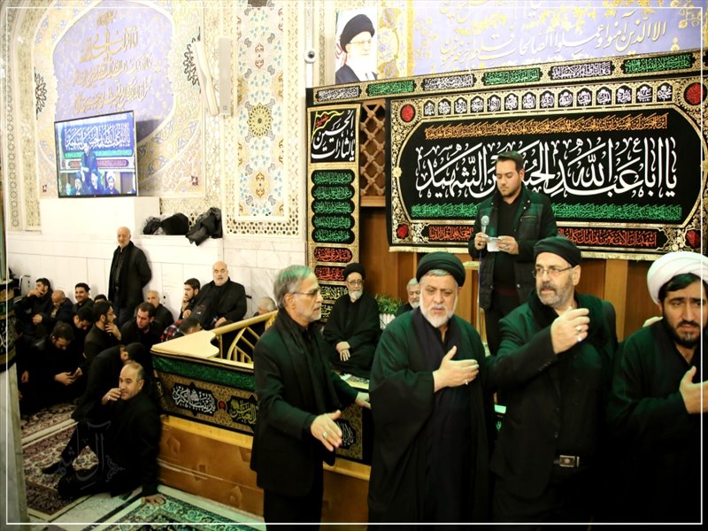 حضور امام جمعه تبریز در آیین سنتی خطبه خوانی حرم مطهر رضوی