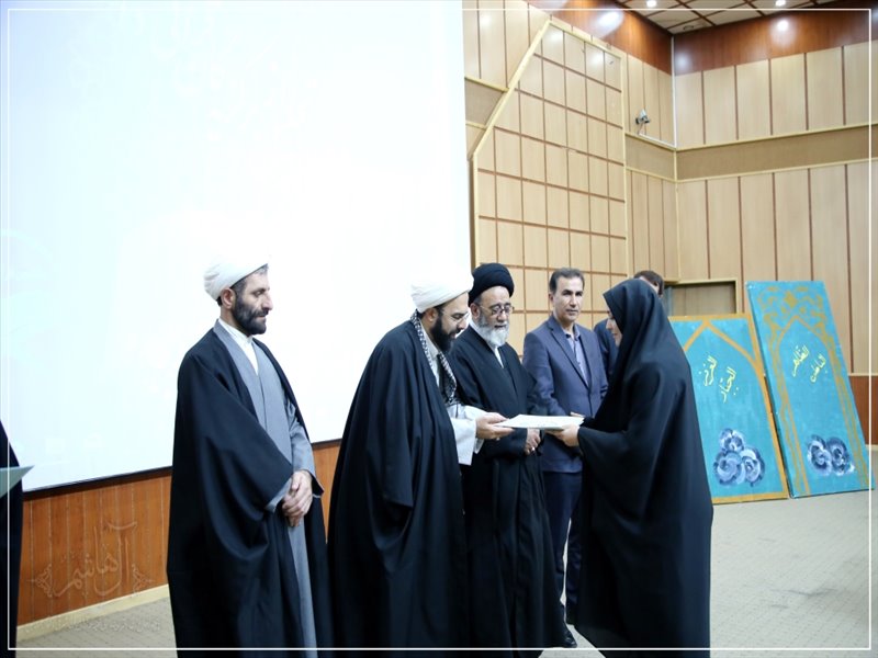 مراسم تجلیل از برگزیدگان مسابقات قرآنی دانشگاه شهید مدنی آذربایجان