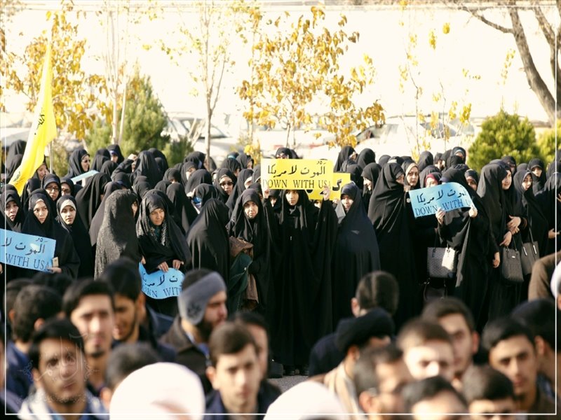 تجمع طلاب و روحانیون در محکومیت جنايات آل سعود در يمن