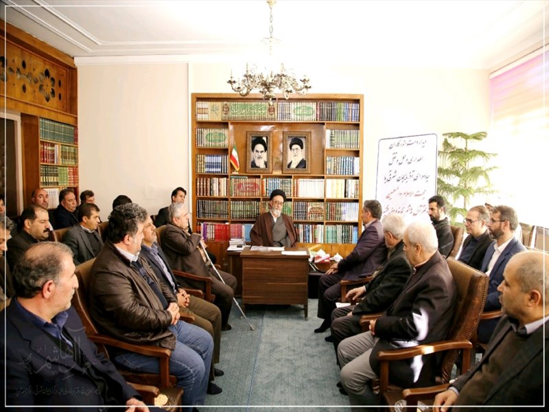 دیدار کارکنان سازمان راهداری با امام جمعه تبریز