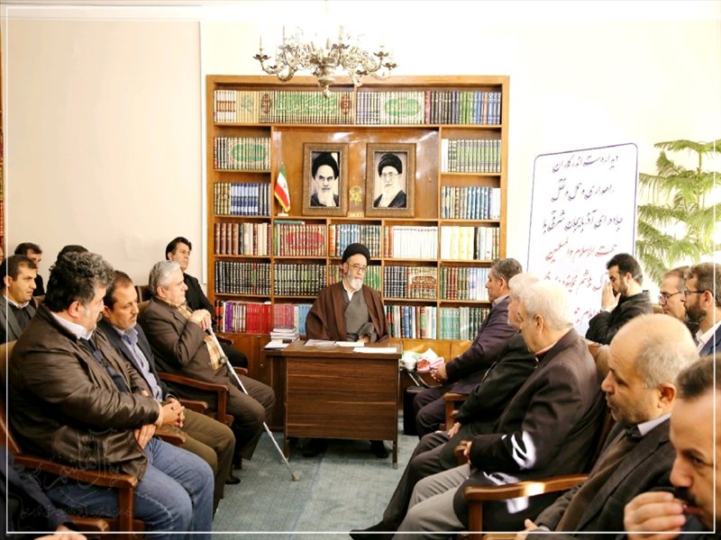 دیدار کارکنان سازمان راهداری با امام جمعه تبریز