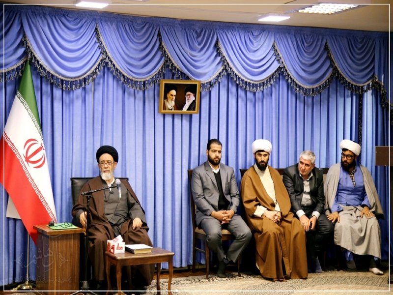 از رانندگان نمونه و پیشکسوت تجلیل به عمل آمد؛