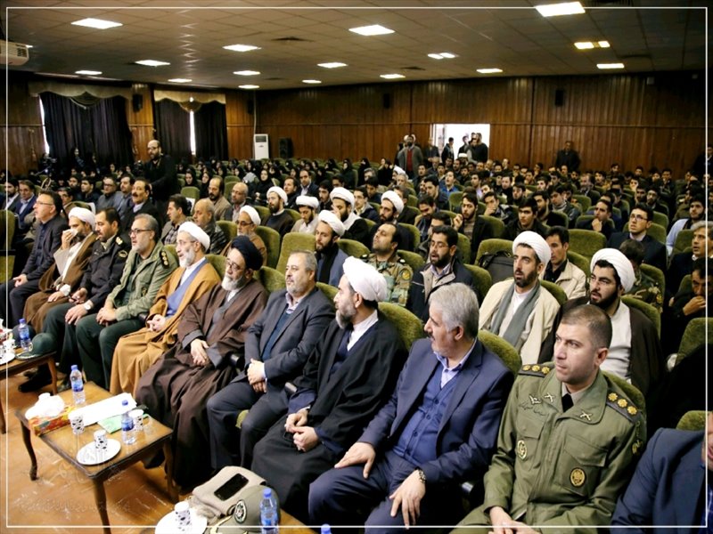 همایش وحدت حوزه و دانشگاه در مرند