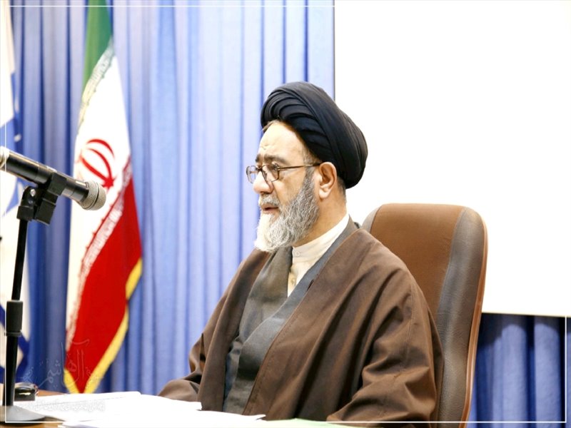 همایش وحدت حوزه و دانشگاه در مرند