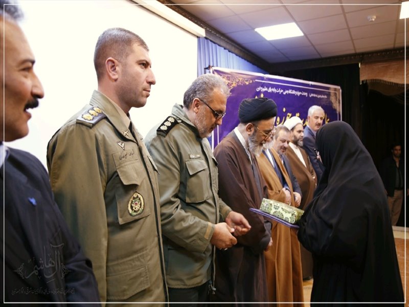 همایش وحدت حوزه و دانشگاه در مرند