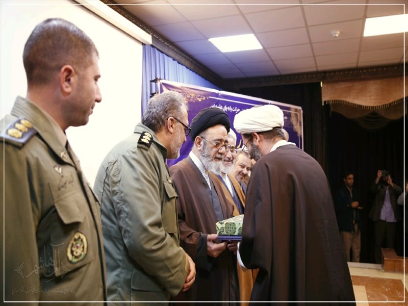همایش وحدت حوزه و دانشگاه در مرند