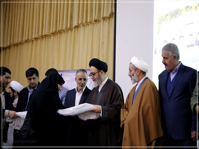 گزارش تصویری از سفر نماینده ولی فقیه در استان به مرند