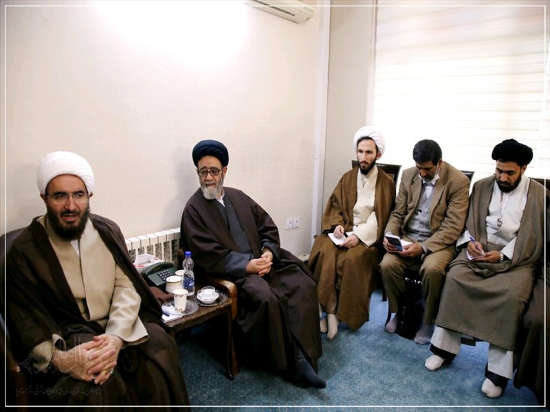 نشست مسئولین ستادهای نماز جمعه آذربایجان شرقی