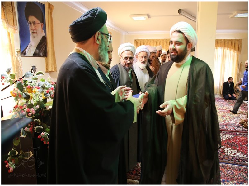 جلسه درس اخلاق در مدرسه علوم دینی ولی عصر (عج)