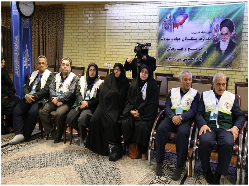 نشست سفیران سلامت بسیج جامعه پزشکی با نماینده ولی فقیه در استان