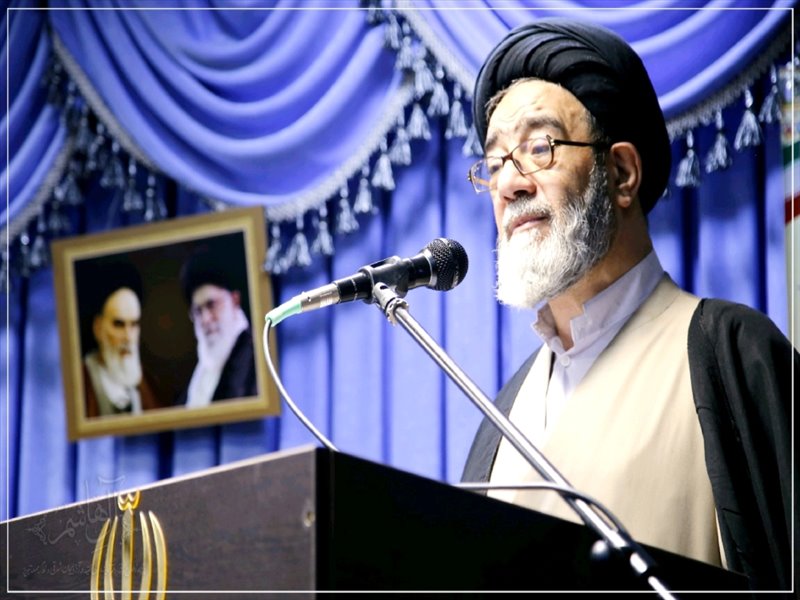 دیدار کارکنان نیروهای مسلح آذربایجان شرقی با نماینده ولی فقیه در استان