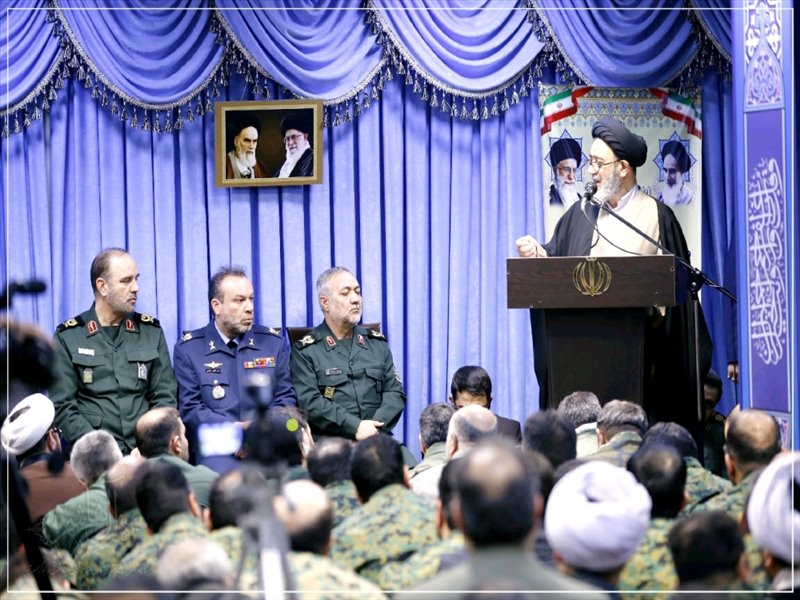دیدار کارکنان نیروهای مسلح آذربایجان شرقی با نماینده ولی فقیه در استان