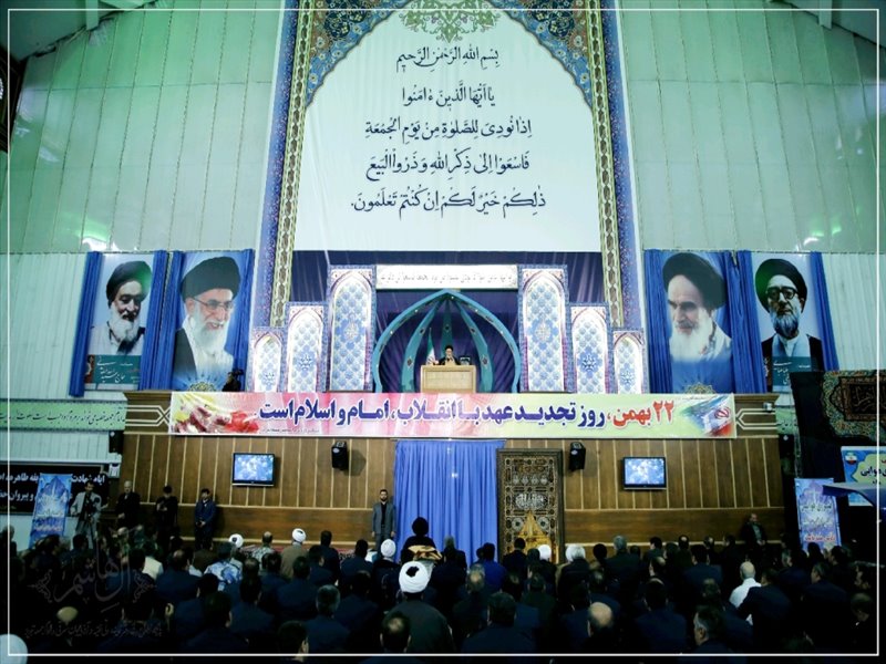 تصاویر 19 بهمن؛ نماز جمعه تبریز