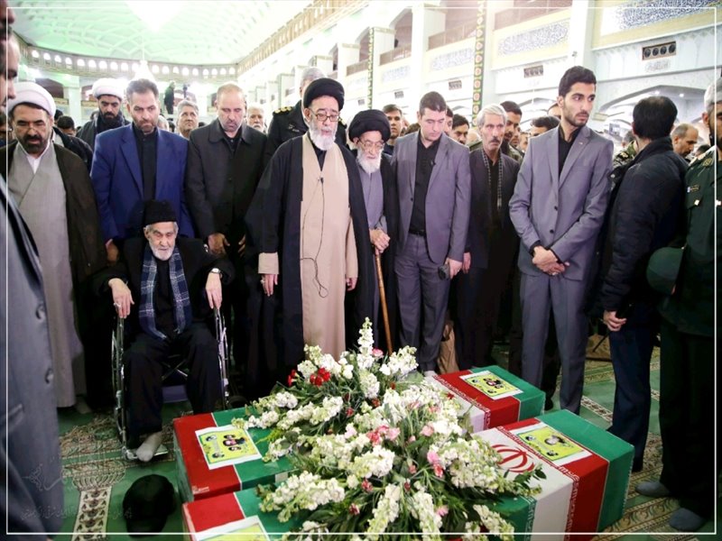 تصاویر 19 بهمن؛ نماز جمعه تبریز