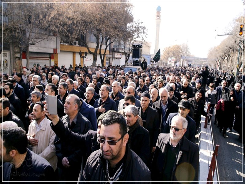 تصاویر 19 بهمن؛ نماز جمعه تبریز