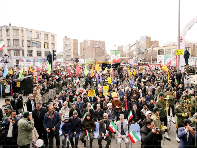 تصاویر حضور باشکوه مردم غیور تبریز در راهپیمایی 22 بهمن 97