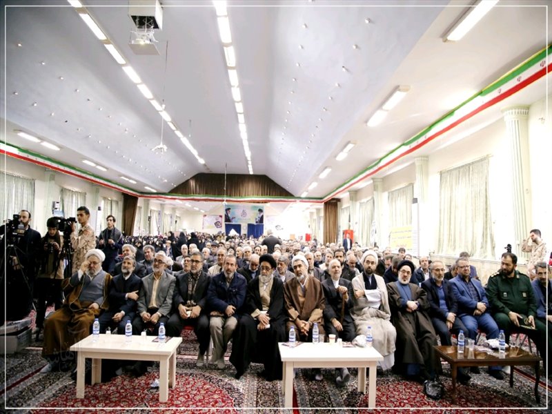 محفل انس و مودت بازنشستگان و پیشکسوتان سپاه عاشورا
