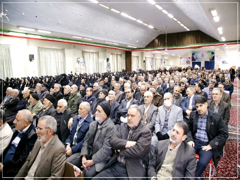 محفل انس و مودت بازنشستگان و پیشکسوتان سپاه عاشورا