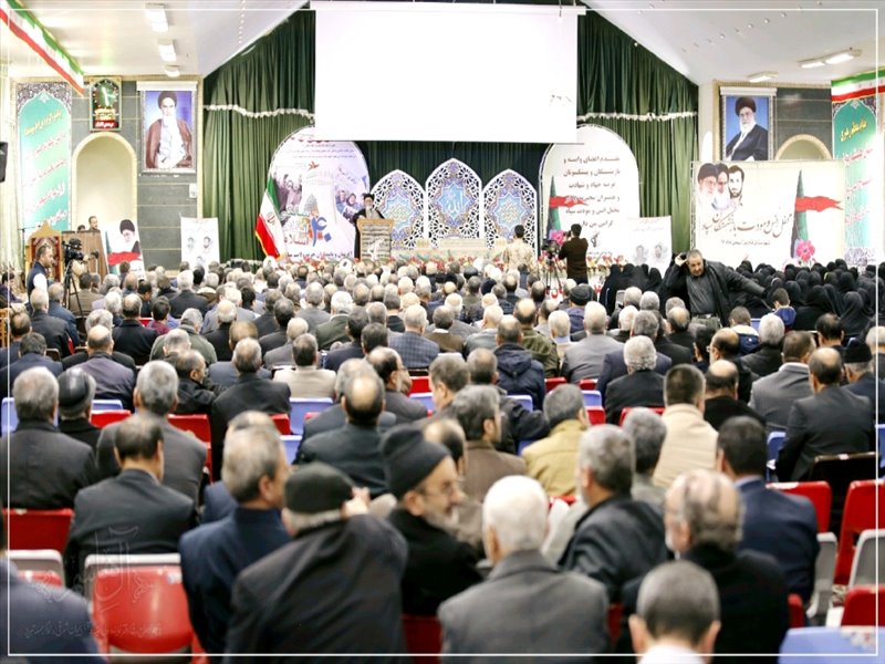 محفل انس و مودت بازنشستگان و پیشکسوتان سپاه عاشورا