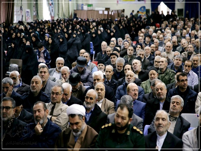 محفل انس و مودت بازنشستگان و پیشکسوتان سپاه عاشورا