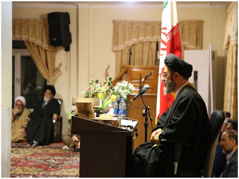همایش وحدت حوزه و دانشگاه در تبریز