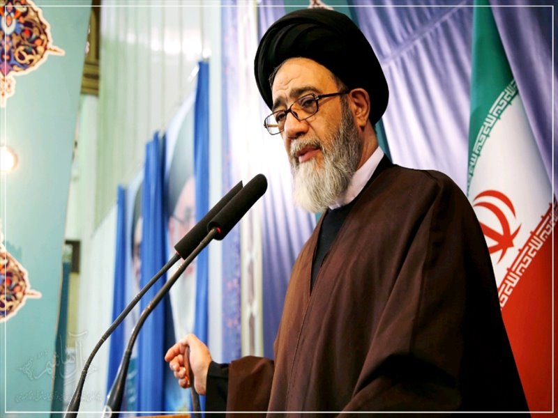 تصاویر نماز جمعه شهر تبریز