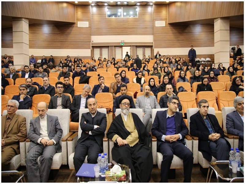 بزرگداشت هفته پژوهش در دانشگاه علوم پزشکی تبریز