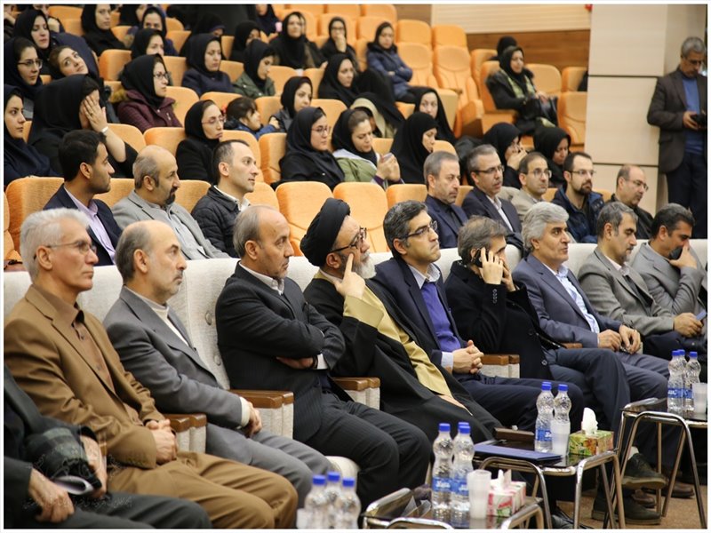 بزرگداشت هفته پژوهش در دانشگاه علوم پزشکی تبریز