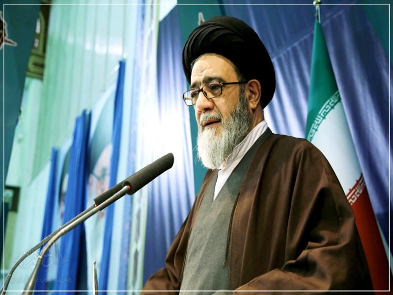 تصاویر آخرین نماز جمعه تبریز در سال ۹۷