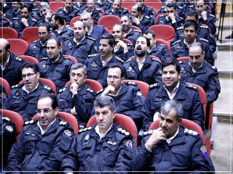 اولین دوره استانداردسازی و تعالی رفتار پرسنل نیروی انتظامی استان