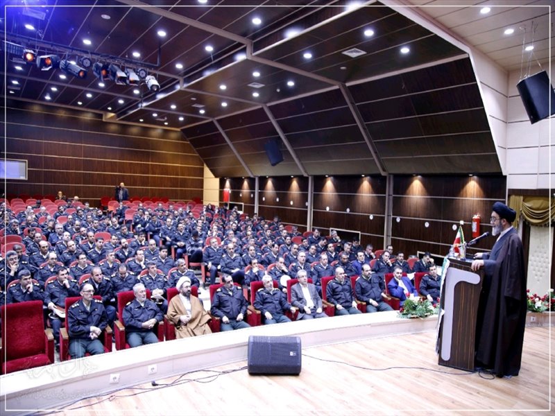 اولین دوره استانداردسازی و تعالی رفتار پرسنل نیروی انتظامی استان