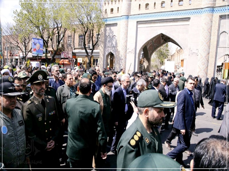 راهپیمایی نمازگزاران تبریزی در محکومیت تحریم سپاه