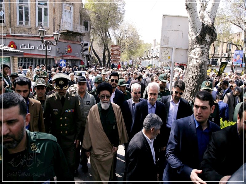 راهپیمایی نمازگزاران تبریزی در محکومیت تحریم سپاه