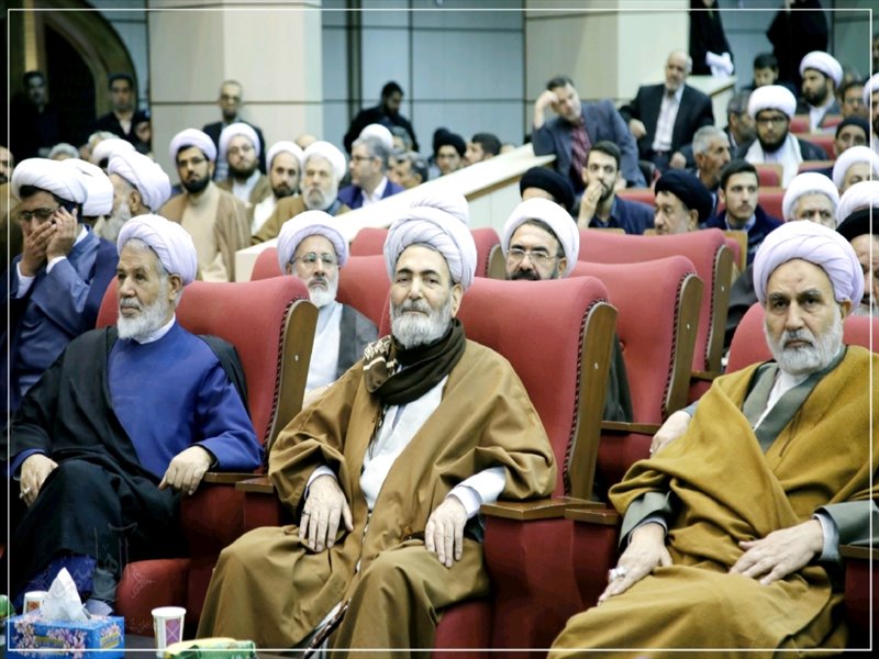عمامه گذاری طلاب استان آذربایجان شرقی