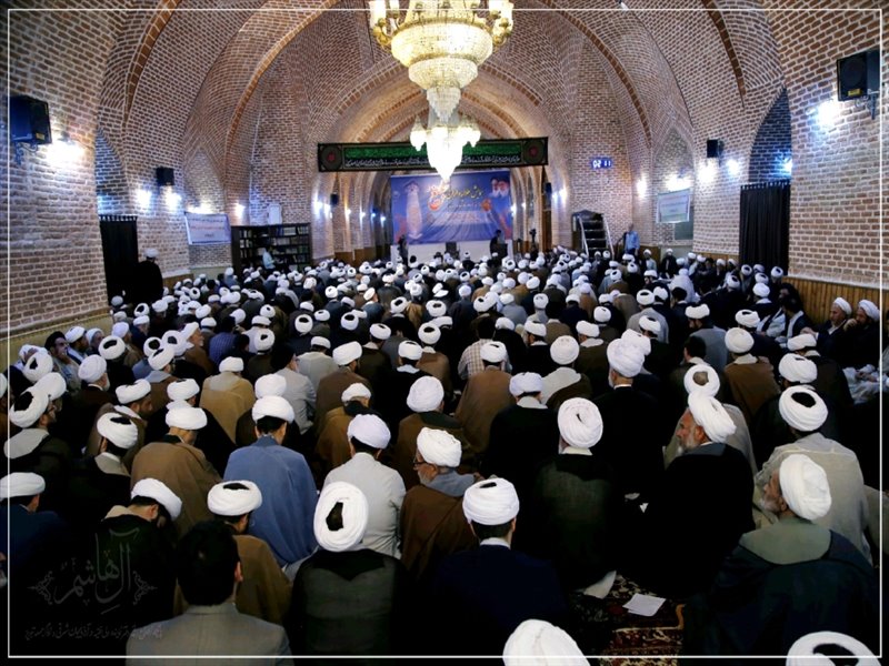 همایش طلایه داران تبلیغ در تبریز