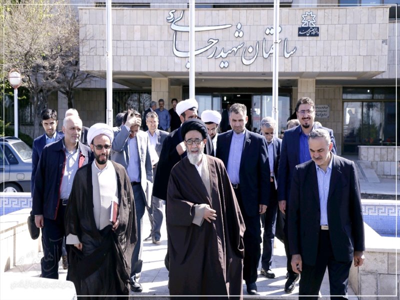 تجلیل از اساتید نمونه دانشگاه صنعتی سهند